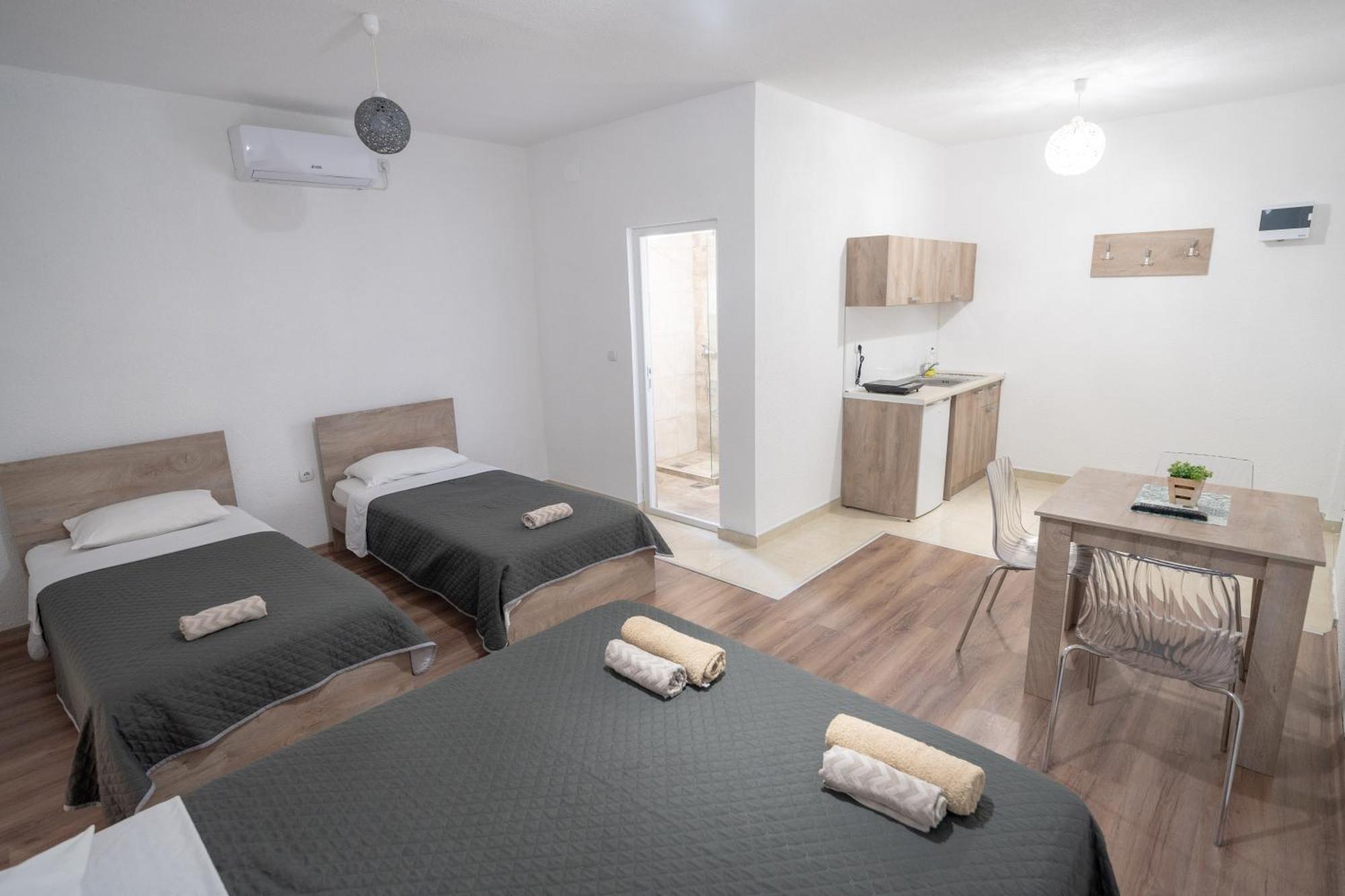 Luna Apartments Gevgelija Ngoại thất bức ảnh