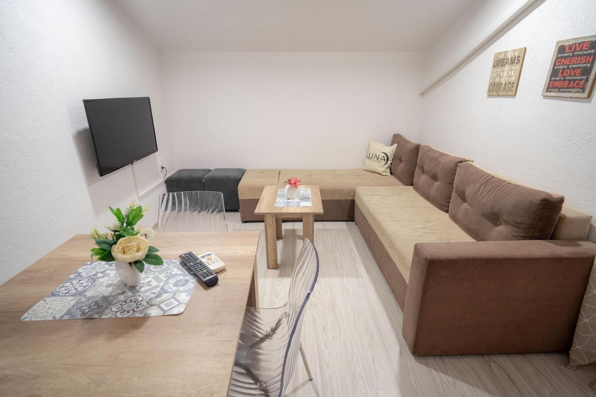 Luna Apartments Gevgelija Ngoại thất bức ảnh