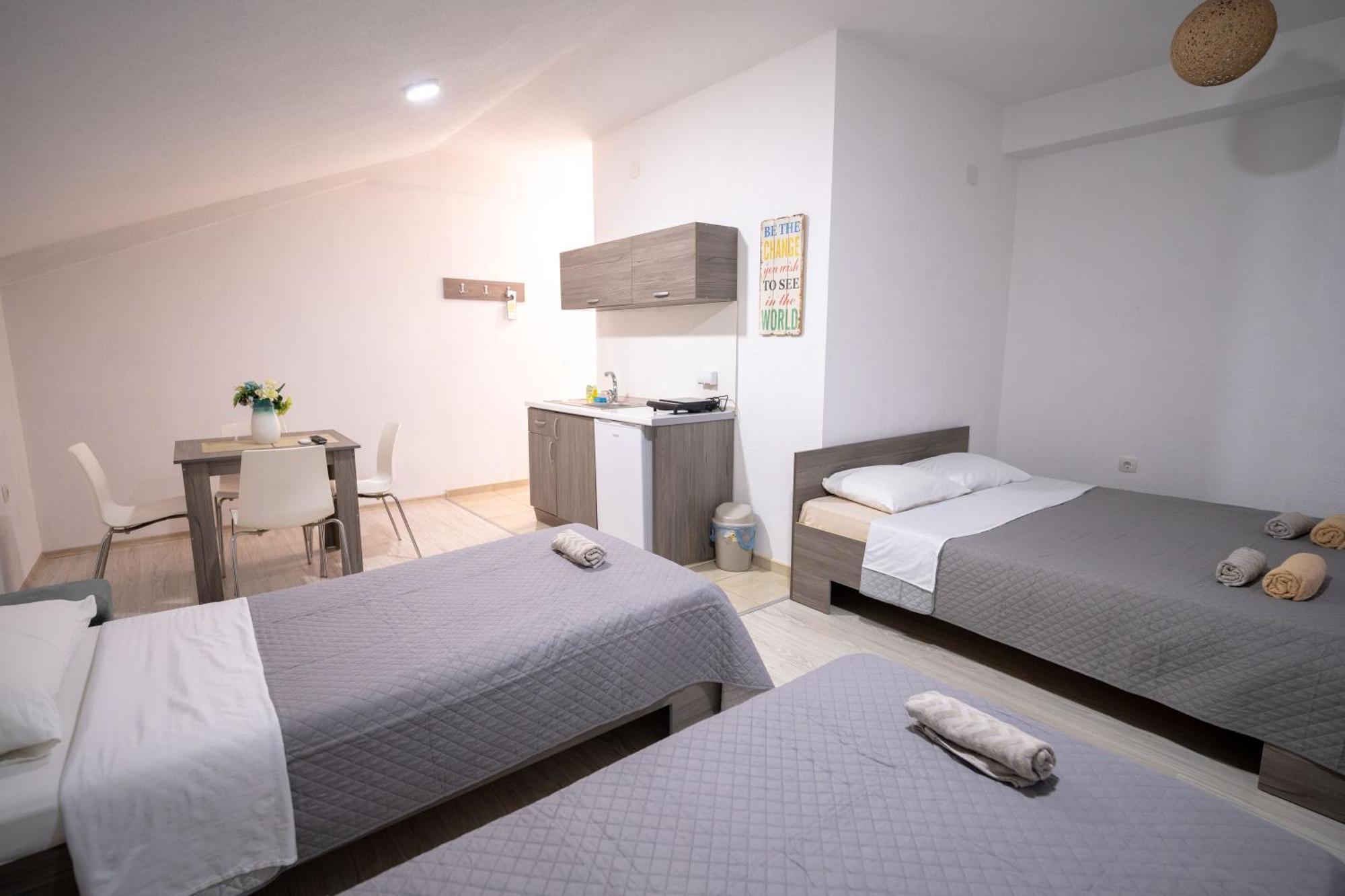 Luna Apartments Gevgelija Ngoại thất bức ảnh