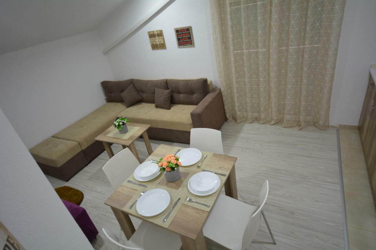 Luna Apartments Gevgelija Ngoại thất bức ảnh