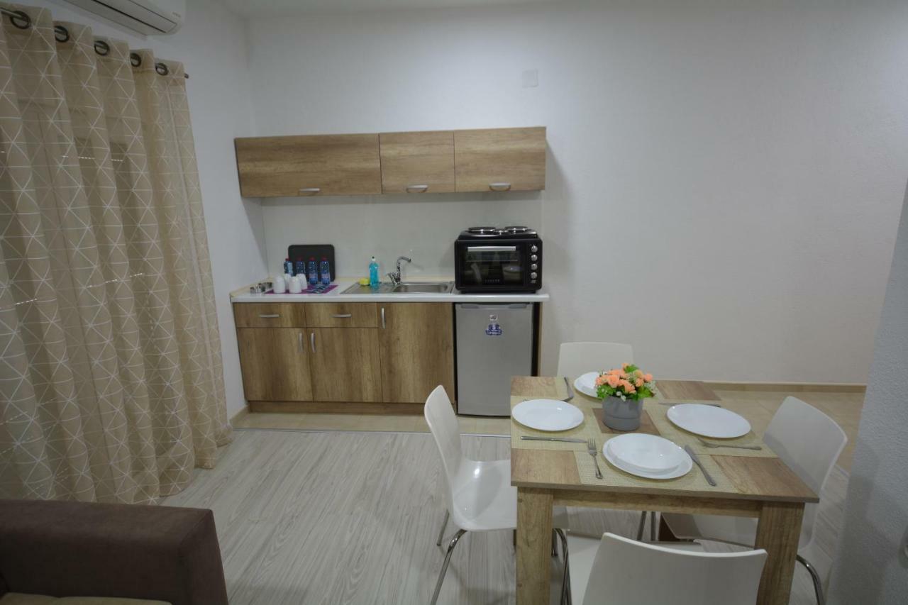 Luna Apartments Gevgelija Ngoại thất bức ảnh