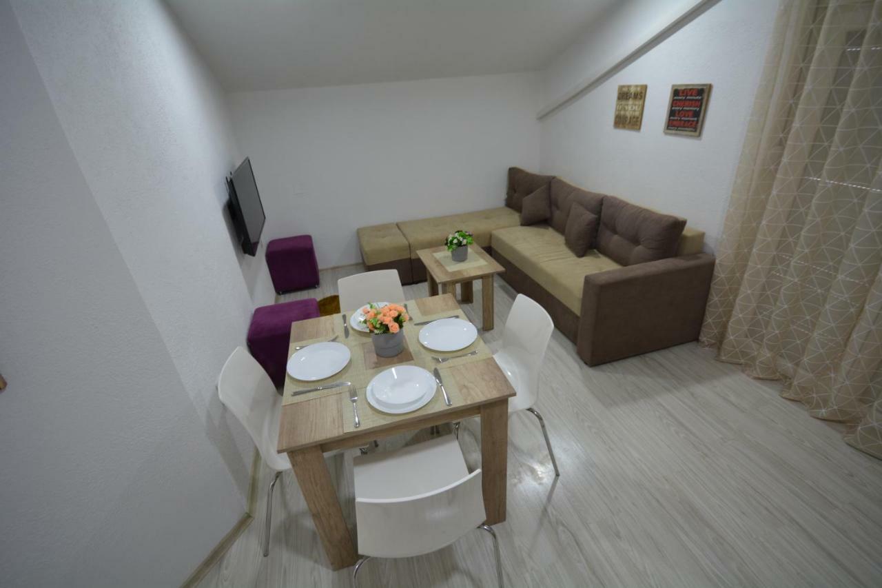 Luna Apartments Gevgelija Ngoại thất bức ảnh